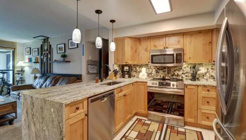 MP615S and MP617H Mountain Plaza 1BR 2BA Hot Tub condo - Foto 5