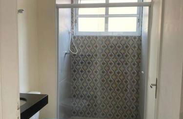 Recém Reformado com dois dormitório com ar condicionado - Foto 15