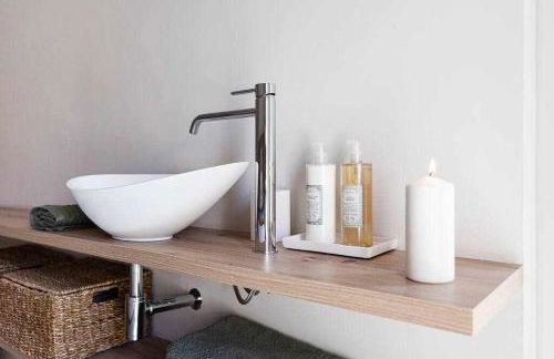 Velo Vern 3- Luxury penthouse w views of city wall - Foto 16