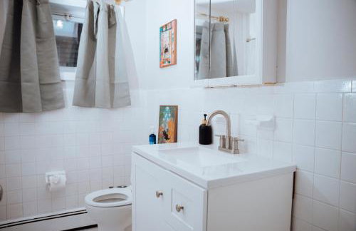 Two Bedroom Apartment Near Downtown Boston with Free Parking - Foto 49