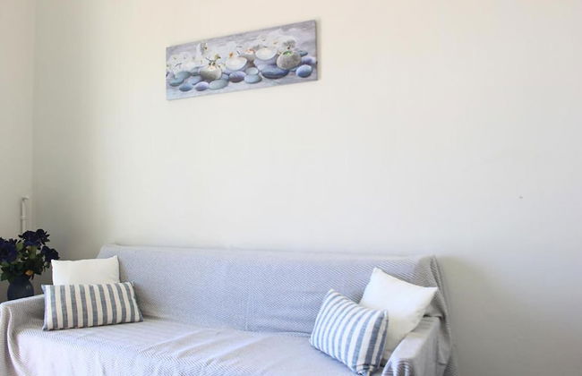 Penthouse & Apartments by the Sea near Airport - Foto 22