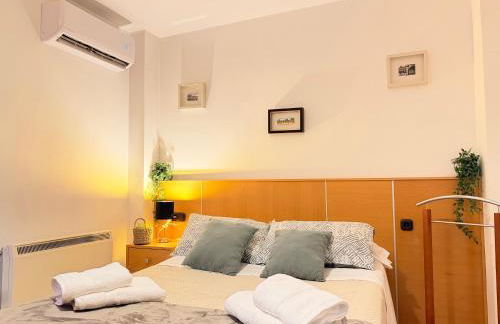 VUT Plaza Florida - Parking gratis - Foto 1