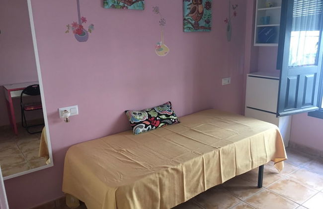 Velez Nazari - Photo 8