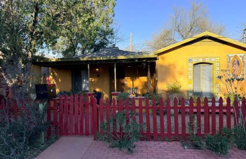 La Casa Quirky of Barrio Viejo - Foto 11