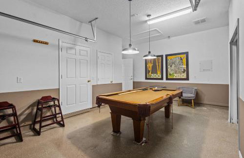 Family Nest 4-Bedroom Home Near Disney World - Photo 48