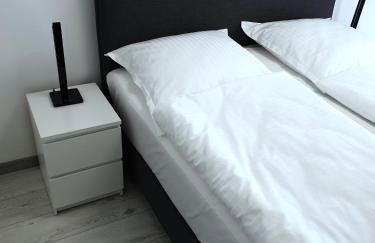 Private Apartment, Aircondition, HD TV pl & de, WiFi, Garage, fully equipped, near beach - Foto 29