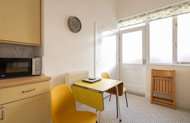 Host Stay Chatsworth Court Apartment - Photo 12