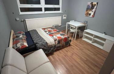 The Friary House - Central Guildford Personal 1 Bedroom Budget Apartment - Foto 12