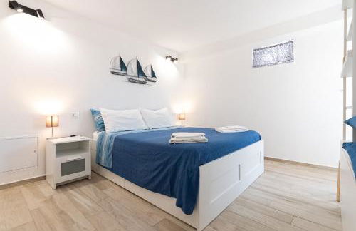 La Roccia Fiorita Appartamento con giardino e Jacuzzi - Foto 9