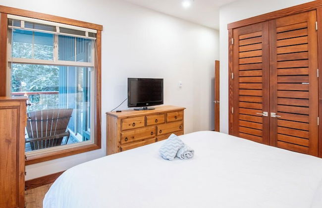 Snow Creek Lodge by Fernie Lodging Co - Photo 51