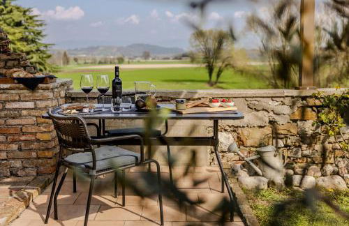 Incantevole vista dalle mura del castello. - Foto 1