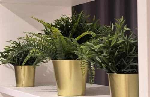 London Heathrow Airport Apartment Voyager House Terminal 12345 - EV electric and Parking available - Foto 26