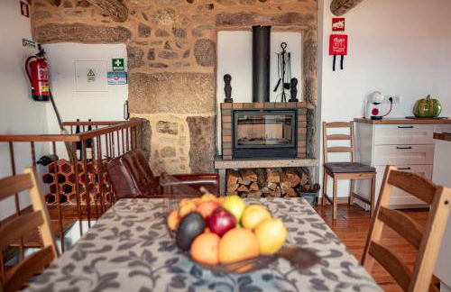 Chalé dos Penedos, sossego e piscina privada - Foto 12