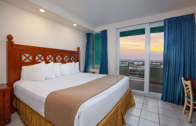 Harbour Beach Oceanfront Resort - Foto 7