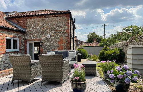 Luxury Cottage with Air Con & Walled Garden - Foto 4