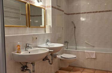 Gabi mit Pool und Sauna - Foto 10