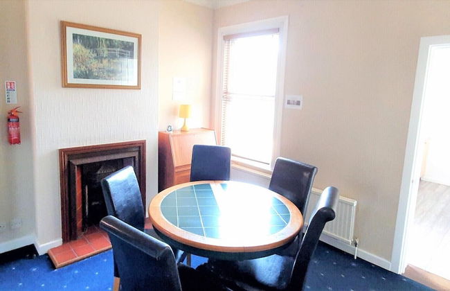 3-bedroom Victorian House With Superfast Wi-fi - Foto 11