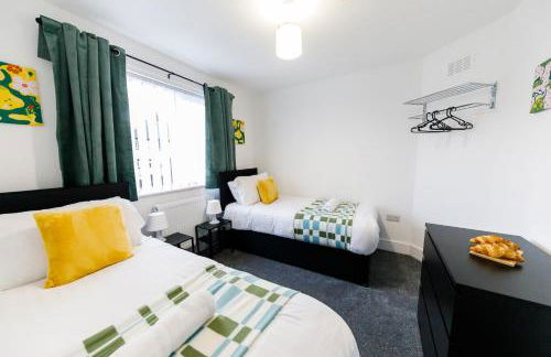 Spacious 2Bed - Great for Contractors - Driveway&Garden - Foto 37