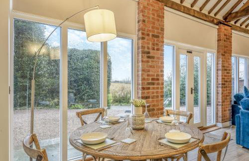 Stable End - Photo 6