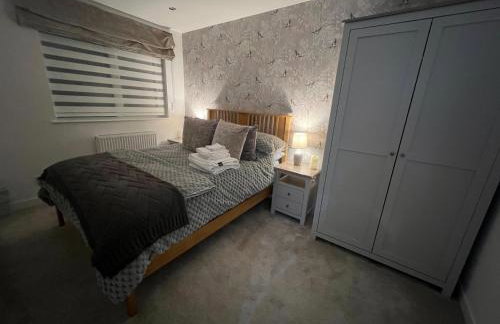 Dunmuir House 4 Bedroom 2 bathroom House & Garden in Denny - Photo 45