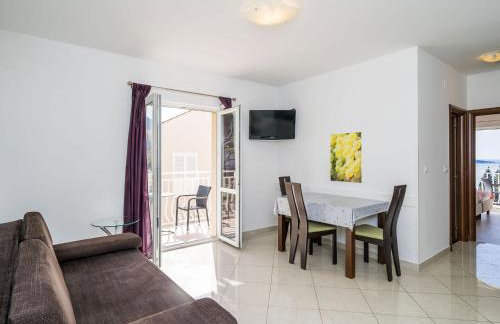 Villa Samba - Superior One-Bedroom Apartment with Balcony and Sea View - Foto 36