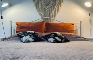 Sofia Skyros - Photo 10