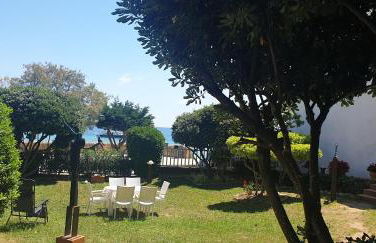 Casa con jardín a 30 metros de la playa. VL. - Foto 37