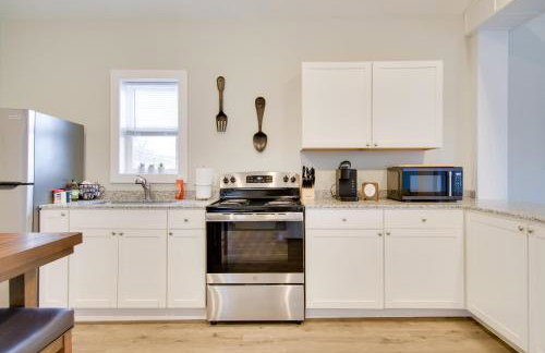 Less Than 1 Mi to Lake Ontario Oswego Group Retreat - Foto 8