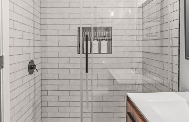 Stylish Near Stadiums & Nightlife Game Room - Foto 33