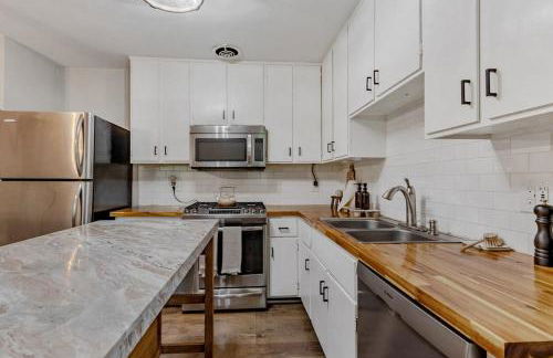 Game Day Haven With Bar & Deck - Foto 15