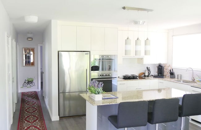 Richview Gardens Suite - Photo 6