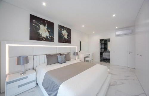 Luxury apartments with stunning sea views - Foto 30