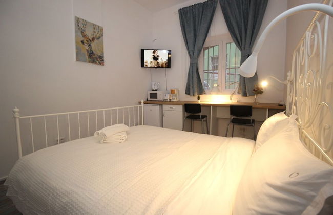 92 Residence - Photo 28