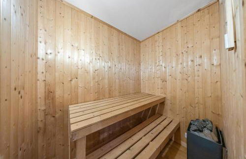 Elevated Escape - Hot tub, sauna, rooftop terrace - Foto 30