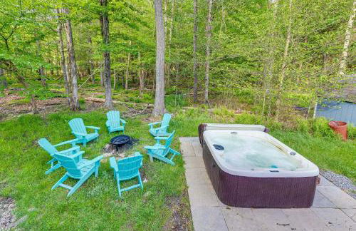 Private Hot Tub and Lake Access Poconos Escape! - Foto 34
