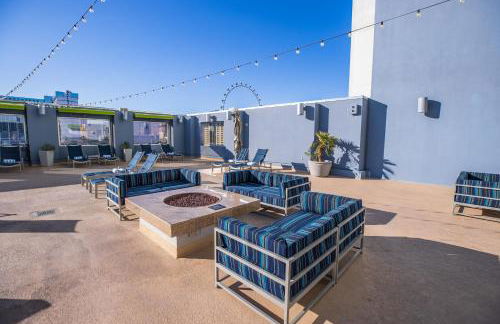 2100 SqFt Penthouse Suite W/ Strip Views! POOL GYM - Foto 31