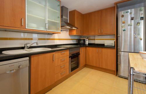 Caleta, ático, 3 dormitorios frente al mar, by Bookindenia - Foto 10