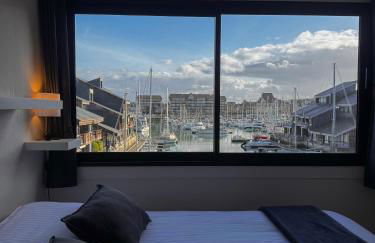Bel appartement à Deauville - vue mer et port - Photo 1