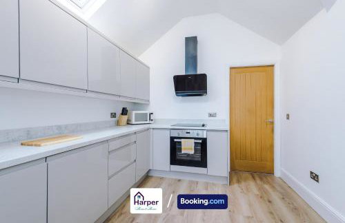 4 Bedroom House Sleeps 8 with Loft Bedroom and Pool Table in Hawarden - Foto 22