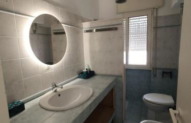 La casa di Clelia Torre colimena porto cesareo salento esclusiva 2 piani con 6 camere doppie 3 bagni posti auto terrazza giardino 5 minuti dal mare - Foto 21