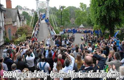 Beautiful period cottage, exceptional riverside location in the heart of Chester - Photo 48