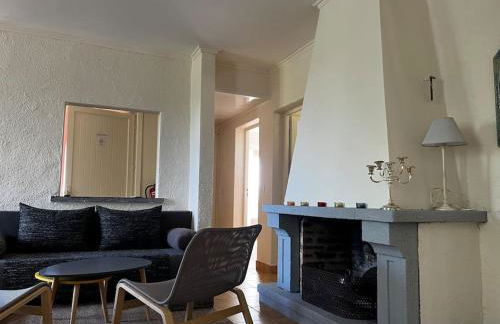 Gîte 8 personnes dans un écrin de verdure avec vue - Foto 3