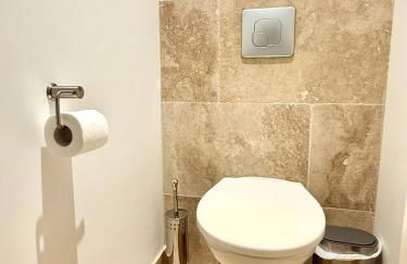 T3 6 personnes de 60m2 au coeur de ville, terrasse et parking gratuit - Foto 11