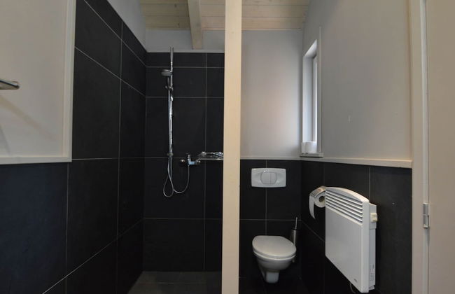 Luxurious Villa in Nadrin Belgium with Sauna & Hot Tub - Photo 17