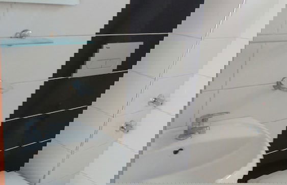 Family Apart - Photo 12