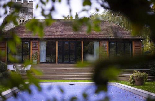 Pool House at Mill Cottage - Photo 14