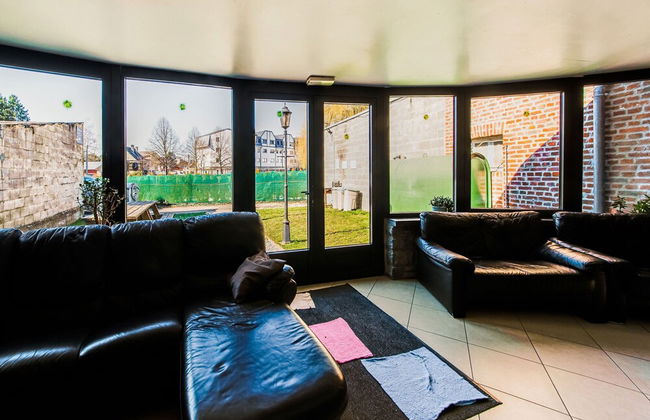 Stone Cottage with Sauna & Hot Tub near Cave of Lorette in Rochefort - Foto 12