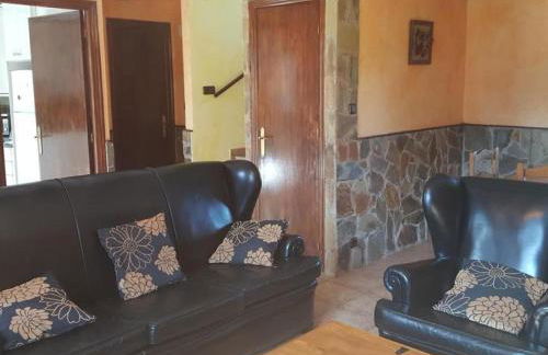 Castillo Goyito - Photo 9