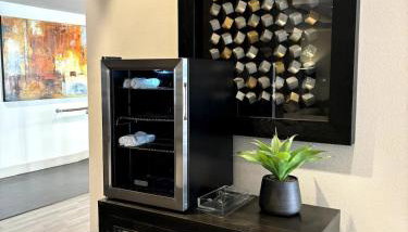 1BR Pool View Gym Near Austin Domain Vibes - Foto 3