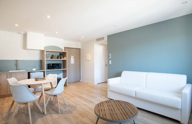 Logis les Cepages-Restaurant le Raisin - Foto 8